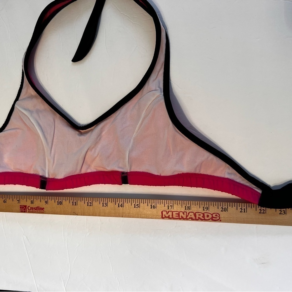 Venus pink and black sporty tie bikini top size C - Picture 3 of 9